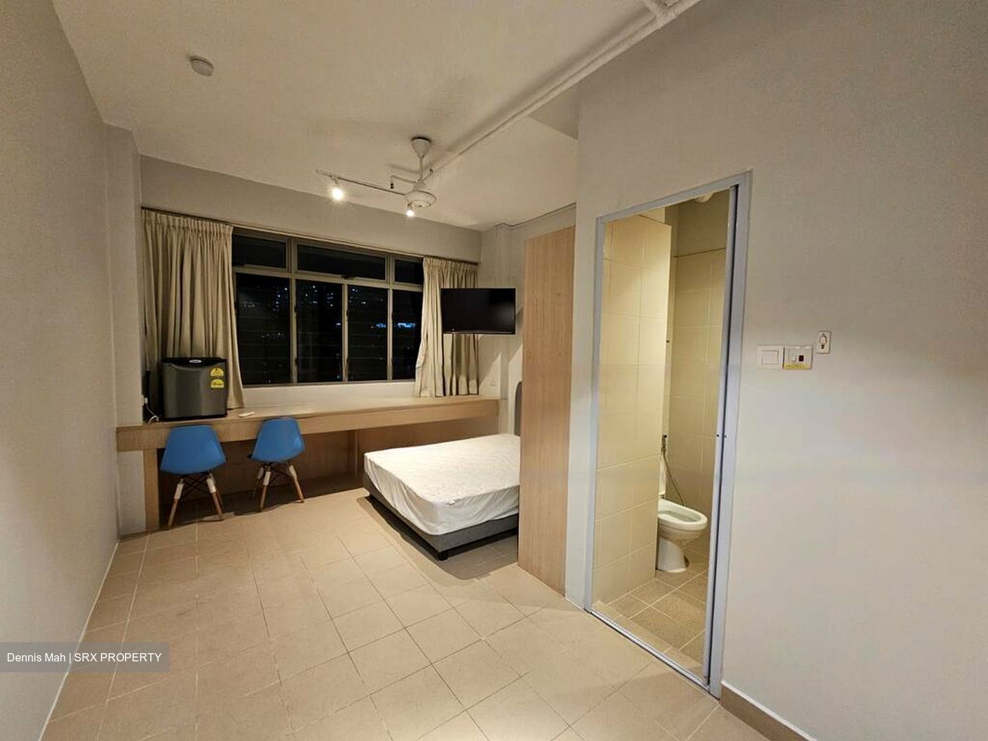 Boon Lay Drive (D22), Apartment #502939201